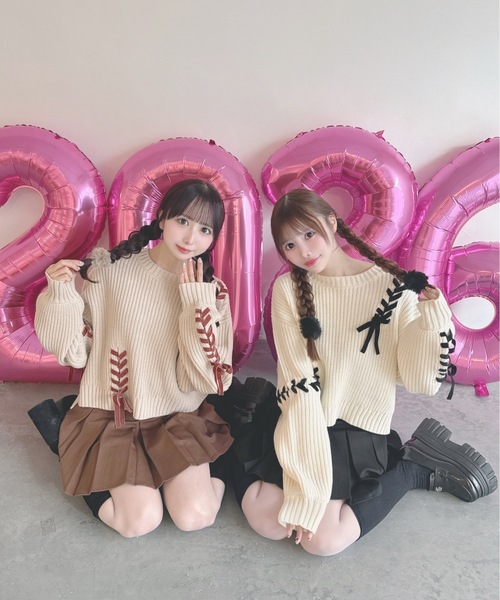 one way（ワンウェイ）の「ショートレーシングニット（ニット/セーター・レディース・グレー/ベージュ/ホワイト/レッド・FREE）」の5枚目の写真