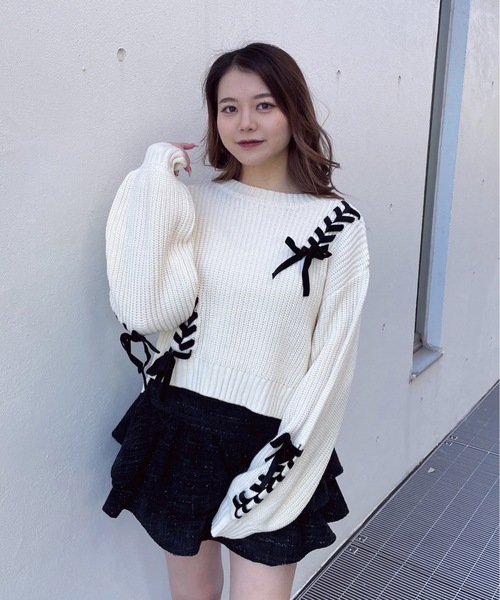 one way（ワンウェイ）の「ショートレーシングニット（ニット/セーター・レディース・グレー/ベージュ/ホワイト/レッド・FREE）」の19枚目の写真