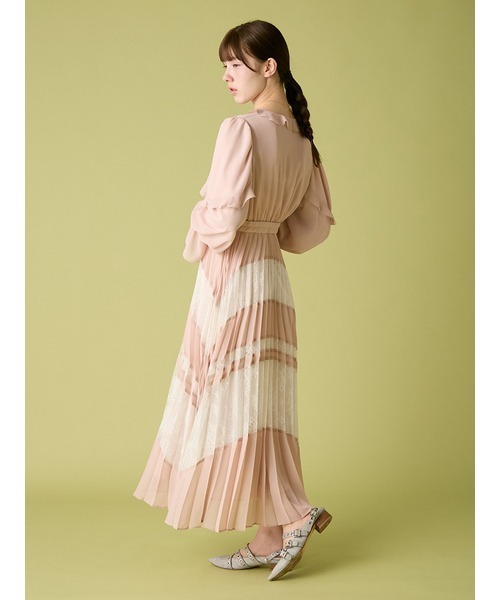 FURFUR（ファーファー）の「スイッチングレースプリーツドレス（ドレス・レディース・イエロー/ピンク/サックスブルー・F）」の6枚目の写真