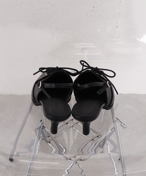 archives（アルシーヴ）の「レースアップバックバンドパンプス（パンプス・レディース・シルバーグレー/ブラック・MEDIUM/LARGE）」の5枚目の写真