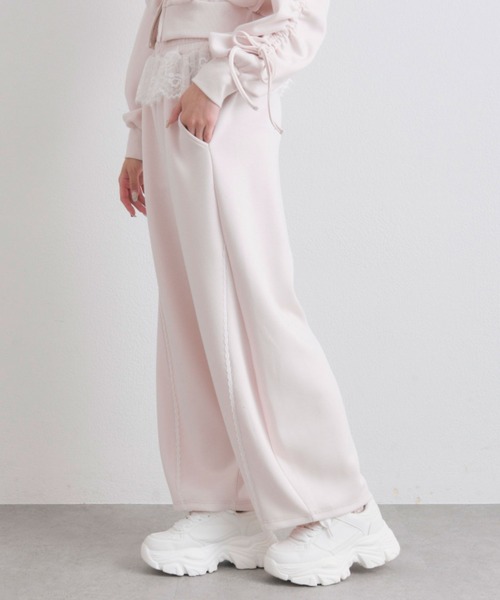 OLIVE des OLIVE（オリーブデオリーブ）の「【セットアップ対応】ウエストフリルバレルレッグパンツ（スウェットパンツ・レディース・トップグレー/ネイビー/ピンク・FREE）」の17枚目の写真