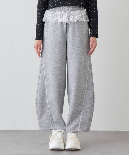 OLIVE des OLIVE（オリーブデオリーブ）の「【セットアップ対応】ウエストフリルバレルレッグパンツ（スウェットパンツ・レディース・トップグレー/ネイビー/ピンク・FREE）」の8枚目の写真