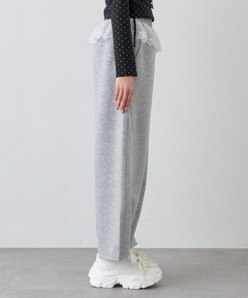 OLIVE des OLIVE（オリーブデオリーブ）の「【セットアップ対応】ウエストフリルバレルレッグパンツ（スウェットパンツ・レディース・トップグレー/ネイビー/ピンク・FREE）」の9枚目の写真