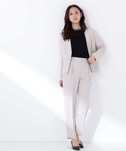 NATURAL BEAUTY BASIC(ナチュラルビューティーベーシック)の「◇ドビーツイル SETUP テーパードパンツ(スラックス・レディース・グレイッシュベージュ/ネイビー・X-SMALL/SMALL/MEDIUM/LARGE)」の2枚目の写真