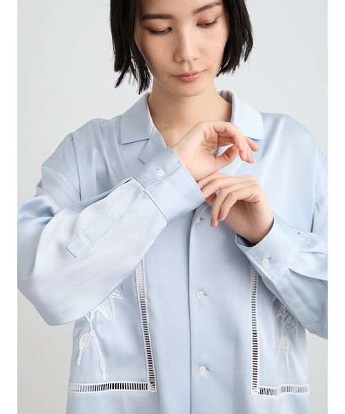 MIESROHE(ミースロエ)の「コードエンブロイダリーシャツ(シャツ/ブラウス・レディース・イエロー/ライトブルー/アイボリー・F)」の10枚目の写真