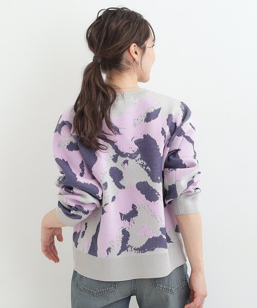 SHOO・LA・RUE(シューラルー)の「【洗濯機可/S-LL】1枚で華やかに ラメ入りニュアンス柄ニット(ニット/セーター・レディース・グリーン系/ライトグレー/ベージュ・03/02/01/04)」の10枚目の写真