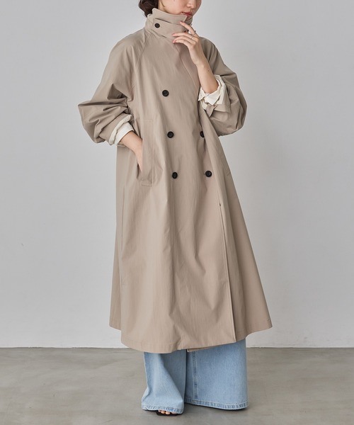 hunch(ハンチ)の「ストレッチポリエステル トレンチコート(トレンチコート・レディース・セージグリーン/ベージュ/チャコール・FREE)」の3枚目の写真