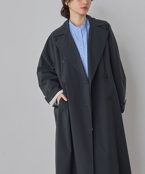 hunch(ハンチ)の「ストレッチポリエステル トレンチコート(トレンチコート・レディース・セージグリーン/ベージュ/チャコール・FREE)」の12枚目の写真