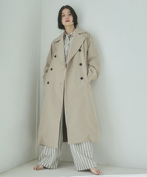 hunch(ハンチ)の「ストレッチポリエステル トレンチコート(トレンチコート・レディース・セージグリーン/ベージュ/チャコール・FREE)」の14枚目の写真
