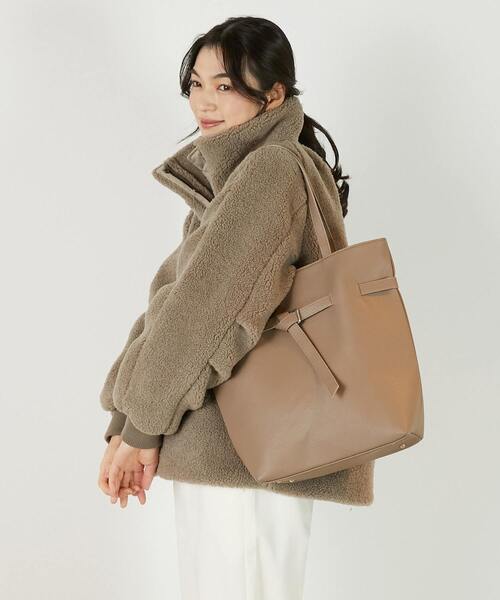 MELROSE claire(メルローズ クレール)の「【ベルト付きトートバッグ】(トートバッグ・レディース・ブラック/ライトグレー/ダークベージュ・FREE)」の13枚目の写真