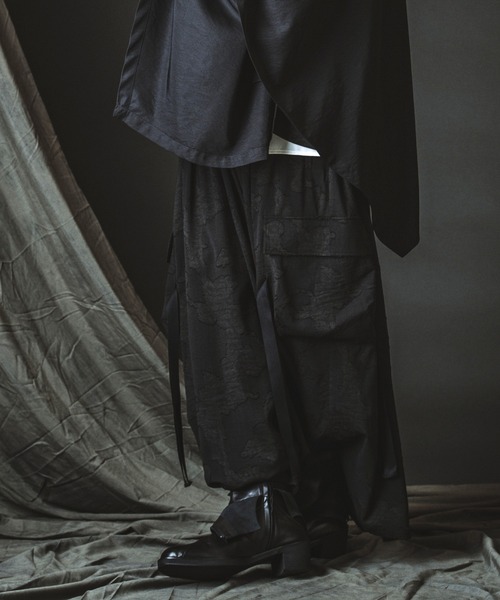 NO ID.（ノーアイディ）の「【NO ID.】Fluttering Cargo Trousers / フラッタリング カーゴ トラウザーズ（スラックス・メンズ・ブラック/その他5・1/2）」の15枚目の写真