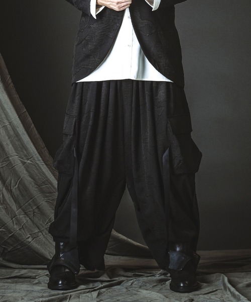 NO ID.（ノーアイディ）の「【NO ID.】Fluttering Cargo Trousers / フラッタリング カーゴ トラウザーズ（スラックス・メンズ・ブラック/その他5・1/2）」の17枚目の写真