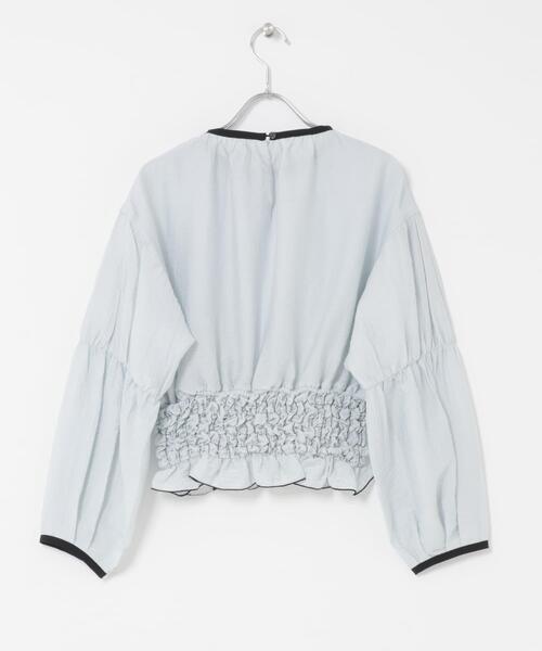 KBF（ケイビーエフ）の「ポップコーンシャーリングブラウス（シャツ/ブラウス・レディース・ブラック/アイボリー/ブルー・ONE）」の22枚目の写真