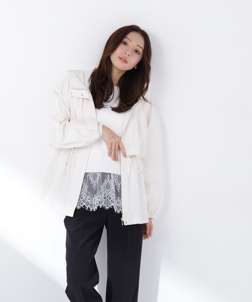 NATURAL BEAUTY BASIC(ナチュラルビューティーベーシック)の「【sweet4月号掲載】◇【ちょうど、いい服】毎日これ。週7ペプラムフーディブルゾン(ブルゾン・レディース・オフホワイト/グレイッシュベージュ/ブラック・SMALL/LARGE/MEDIUM)」の5枚目の写真