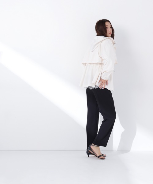 NATURAL BEAUTY BASIC(ナチュラルビューティーベーシック)の「【sweet4月号掲載】◇【ちょうど、いい服】毎日これ。週7ペプラムフーディブルゾン(ブルゾン・レディース・オフホワイト/グレイッシュベージュ/ブラック・SMALL/LARGE/MEDIUM)」の7枚目の写真