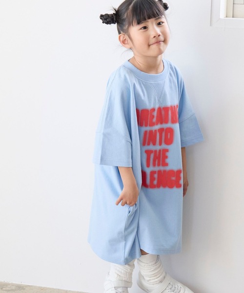 LOWRYS FARM（ローリーズファーム）の「アソートプリントワンピースＳＳ　656757（Tシャツ/カットソー・キッズ・ブルー/オフホワイト/キナリ/ブラック・120cm/110cm/150cm/140cm/130cm）」の4枚目の写真