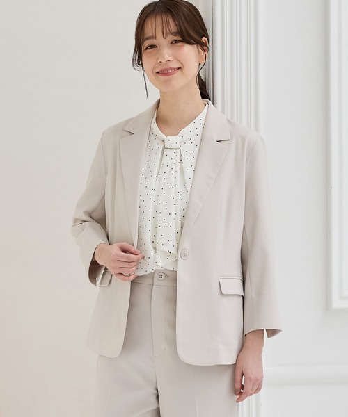 Honeys（ハニーズ）の「【ストレッチ・ウォッシャブル・イージーケア・接触冷感】８分袖１つ釦テーラードジャケット（テーラードジャケット・レディース・ライトグレー系/ネイビー/ベージュ/ブラック/杢グレー・3L/L/LL/M/S）」の4枚目の写真