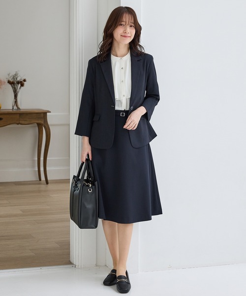 Honeys（ハニーズ）の「【ストレッチ・ウォッシャブル・イージーケア・接触冷感】８分袖１つ釦テーラードジャケット（テーラードジャケット・レディース・ライトグレー系/ネイビー/ベージュ/ブラック/杢グレー・3L/L/LL/M/S）」の15枚目の写真