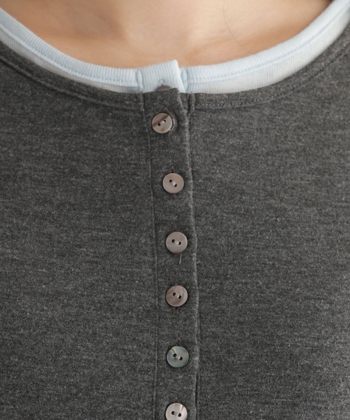 studio CLIP（スタディオクリップ）の「【daily CLIP】レイヤードヘンリープルオーバー（Tシャツ/カットソー・レディース・チャコール/イエロー/ホワイト・FREE）」の16枚目の写真