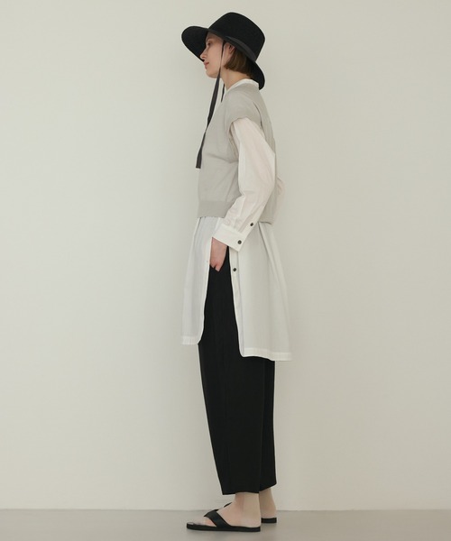 LA MARINE FRANCAISE（マリン フランセーズ）の「ハイツイストコットンVネックベスト（ニット/セーター・レディース・ターコイズブルー/グレー/ブラック・FREE）」の8枚目の写真