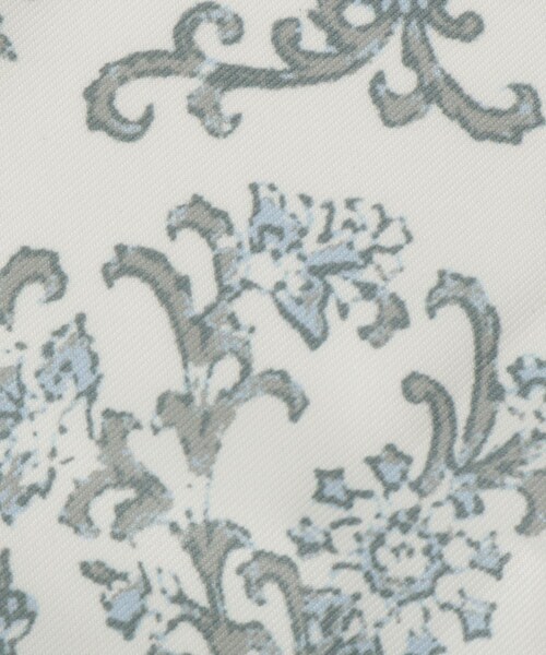 SHOO・LA・RUE（シューラルー）の「【接触冷感／UVカット】ひんやりワンタッチスカーフ（バンダナ/スカーフ・レディース・アイボリー系3/グレー系3/ネイビー系3/ベージュ系3/ピンク系8/イエロー系3・00）」の9枚目の写真