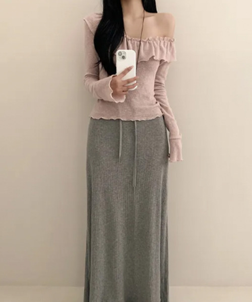 VIVID LADY(ビビッドレディー)の「フリル ボートネック トップス(Tシャツ/カットソー・レディース・ブラック/ピンク/アイボリー・FREE)」の13枚目の写真