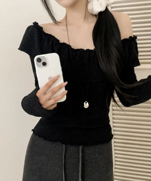 VIVID LADY(ビビッドレディー)の「フリル ボートネック トップス(Tシャツ/カットソー・レディース・ブラック/ピンク/アイボリー・FREE)」の16枚目の写真