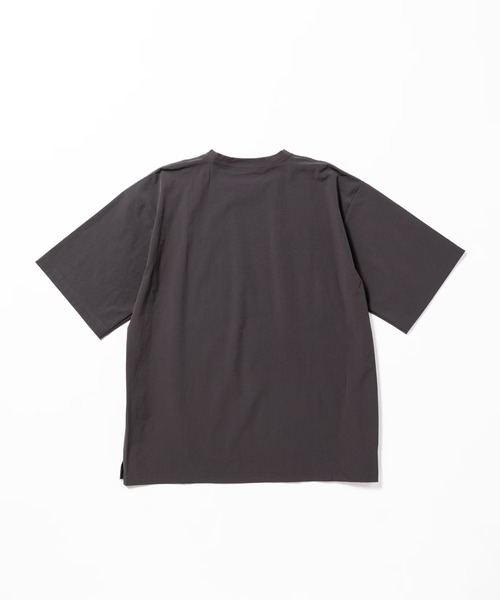 THOUSAND MILE(サウザンドマイル)の「THOUSAND MILE/サウザンドマイル SHORT SLEEVE T-SHIRT & LONG PANTS SET ストレッチ性 UVカット セットアップ 2026年春夏(セットアップ・メンズ・ブラック/チャコール・XS/M/L/XL)」の18枚目の写真