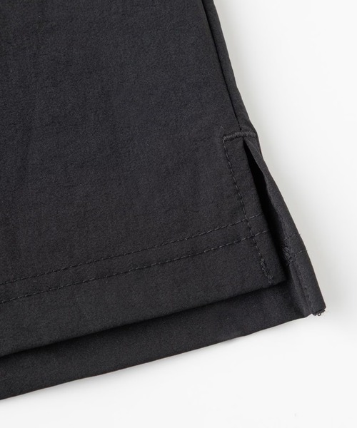 THOUSAND MILE(サウザンドマイル)の「THOUSAND MILE/サウザンドマイル SHORT SLEEVE T-SHIRT & LONG PANTS SET ストレッチ性 UVカット セットアップ 2026年春夏(セットアップ・メンズ・ブラック/チャコール・XS/M/L/XL)」の5枚目の写真