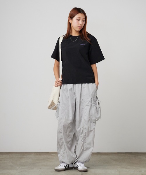 THOUSAND MILE(サウザンドマイル)の「THOUSAND MILE/サウザンドマイル SHORT SLEEVE T-SHIRT & LONG PANTS SET 半袖 Tシャツ フルレングス パンツ ワイドパンツ 長ズボン ナップサック 3点セット セットアップ ストレッチ ドライタッチ UVカット メンズ レディース 2026年 夏 夏服(セットアップ・メンズ・ブラック/チャコール・XS/M/L/XL)」の22枚目の写真