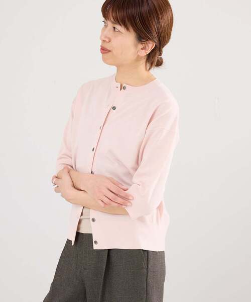 IENA（イエナ）の「《新色あり/追加5》LEVITAクルーカーディガン（カーディガン/ボレロ・レディース・ライトグレー/ブラウン/ラベンダー/ピンク・FREE）」の14枚目の写真