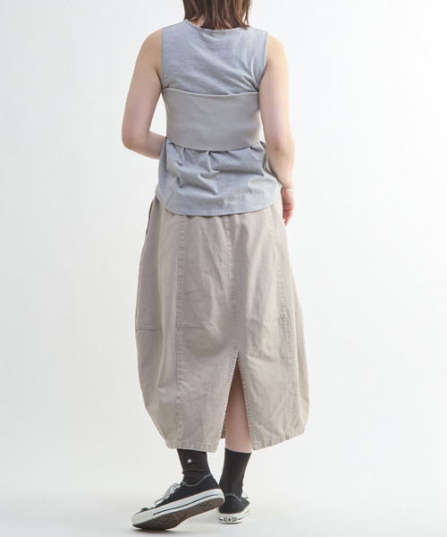 CONVERSE TOKYO（コンバーストウキョウ）の「VINTAGE-LIKE BARREL SKIRT（スカート・レディース・ブラック/グレー・FREE）」の5枚目の写真