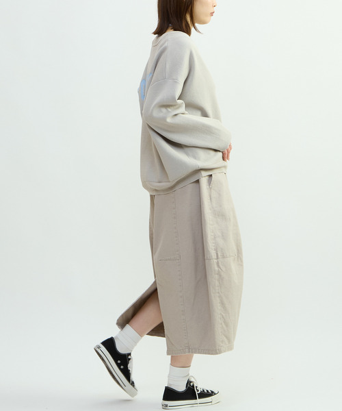 CONVERSE TOKYO（コンバーストウキョウ）の「VINTAGE-LIKE BARREL SKIRT（スカート・レディース・ブラック/グレー・FREE）」の8枚目の写真