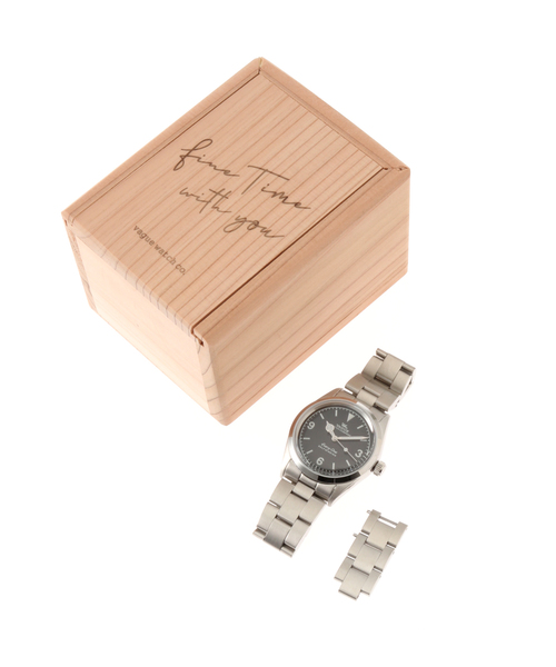 VAGUE WATCH CO.（ヴォーグウォッチカンパニー）の「VAGUE WATCH CO. Every-One Black 34ｍｍ（アナログ腕時計・レディース・シルバー・FREE）」の12枚目の写真