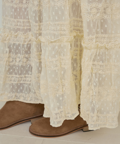 OURNOSTALGIA（アワー ノスタルジア）の「Lace shirring cancan skirt_Cream(O25-SK06)（スカート・レディース・Cream・FREE）」の5枚目の写真