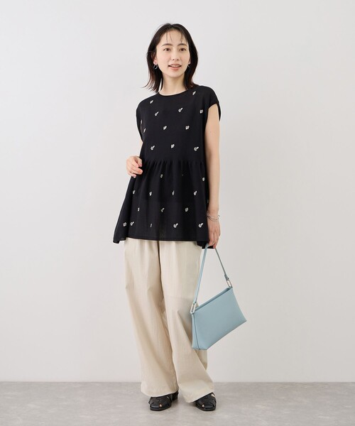 ROPE' PICNIC(ロペピクニック)の「レーヨンナイロンイージーワイドパンツ(その他パンツ・レディース・サックスブルー/オフホワイト/チャコールグレー/ネイビー・S/M/L)」の11枚目の写真