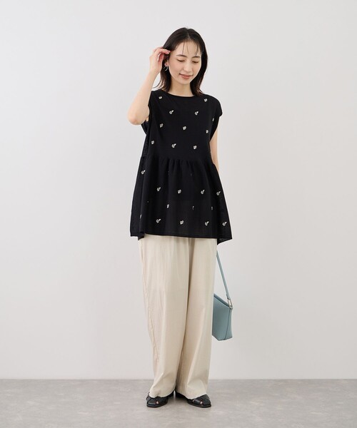 ROPE' PICNIC(ロペピクニック)の「レーヨンナイロンイージーワイドパンツ(その他パンツ・レディース・サックスブルー/オフホワイト/チャコールグレー/ネイビー・S/M/L)」の12枚目の写真