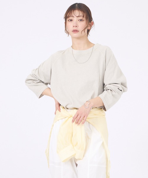 abahouse mavie(アバハウスマヴィ)の「【バックロゴ】ラグランプルオーバー(Tシャツ/カットソー・レディース・ベージュ/オフホワイト/チャコールグレー・フリー)」の15枚目の写真