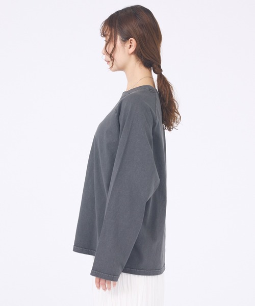 abahouse mavie(アバハウスマヴィ)の「【バックロゴ】ラグランプルオーバー(Tシャツ/カットソー・レディース・ベージュ/オフホワイト/チャコールグレー・フリー)」の18枚目の写真