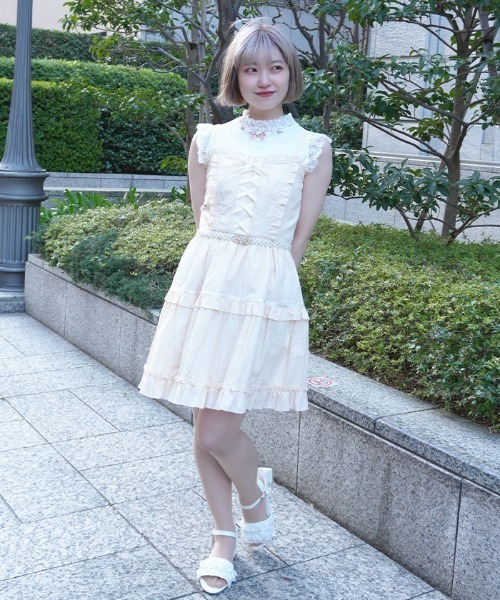 axes femme POETIQUE(アクシーズファムポエティック)の「ローズ×リボン装飾切替タンク(タンクトップ・レディース・ブラック/ホワイト/ピンク・MEDIUM)」の6枚目の写真