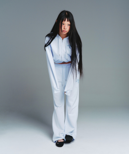 AMESWORLDWIDE(アメスワールドワイド)の「CLASSIC SLIM BOOT CUT SWEAT PANTS BLUE(スウェットパンツ・レディース・その他・SMALL/MEDIUM)」の11枚目の写真