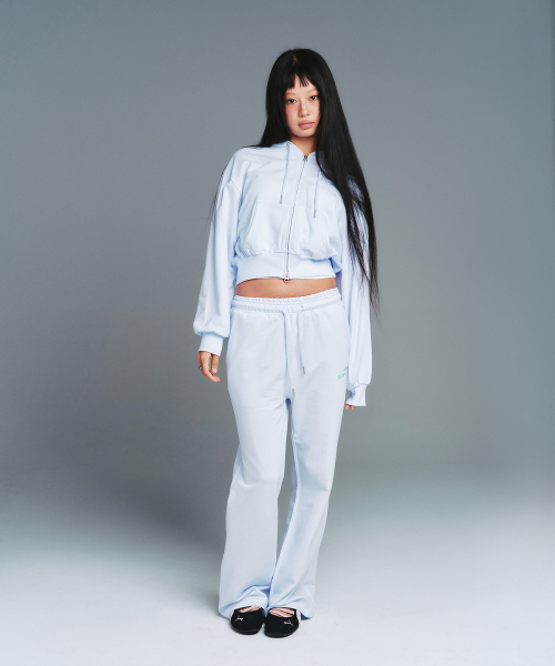 AMESWORLDWIDE(アメスワールドワイド)の「CLASSIC SLIM BOOT CUT SWEAT PANTS BLUE(スウェットパンツ・レディース・その他・SMALL/MEDIUM)」の14枚目の写真