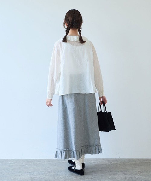 bulle de savon（ビュルデサボン）の「5oz INDIGO CHAMBRAY suso frill スカート（スカート・レディース・ネイビー/ホワイト/グレー・FREE）」の20枚目の写真