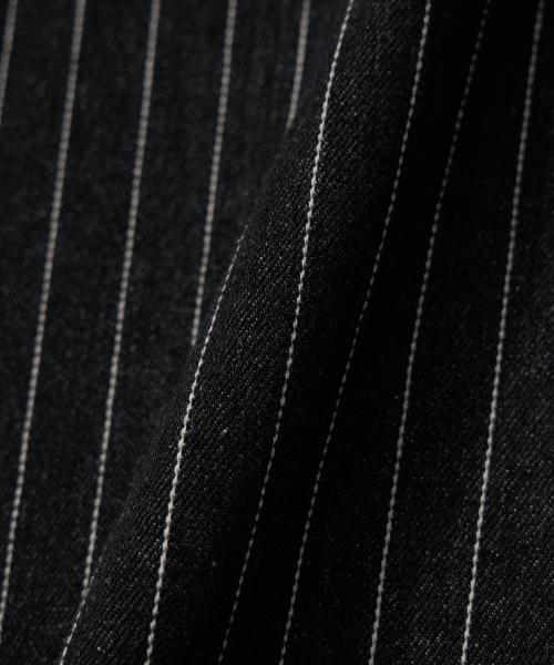 GARMENTS FAB（ガーメンツファブ）の「Pin Stripe Denim Pants (BLACK)（デニムパンツ・レディース・その他・MEDIUM/LARGE）」の4枚目の写真
