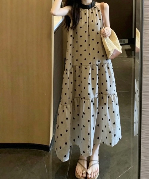 SHOUYO（ショウヨウ）の「配色ネック ドット柄ノースリーブワンピース（ワンピース・レディース・ベージュ・M）」の12枚目の写真