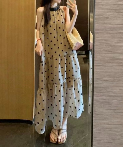 SHOUYO（ショウヨウ）の「配色ネック ドット柄ノースリーブワンピース（ワンピース・レディース・ベージュ・M）」の6枚目の写真
