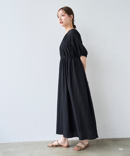 mil(ミル)の「ダブル切替え シャーリング ワンピース 【587212】(ワンピース・レディース・ブラック/テラコッタ/チャコールグレー・XS/S)」の5枚目の写真
