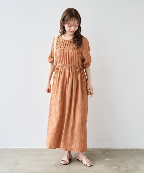 mil(ミル)の「ダブル切替え シャーリング ワンピース 【587212】(ワンピース・レディース・ブラック/テラコッタ/チャコールグレー・XS/S)」の21枚目の写真