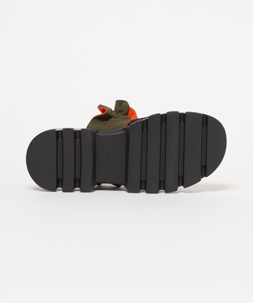 SY UNITED ARROWS(シーユナイテッドアローズ)の「<SY>フリルメッシュ サンダル50(サンダル・レディース・シルバー/ブラック/オリーブ・22.5cm/23.5cm/24.5cm)」の8枚目の写真