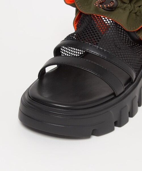 SY UNITED ARROWS(シーユナイテッドアローズ)の「<SY>フリルメッシュ サンダル50(サンダル・レディース・シルバー/ブラック/オリーブ・22.5cm/23.5cm/24.5cm)」の10枚目の写真